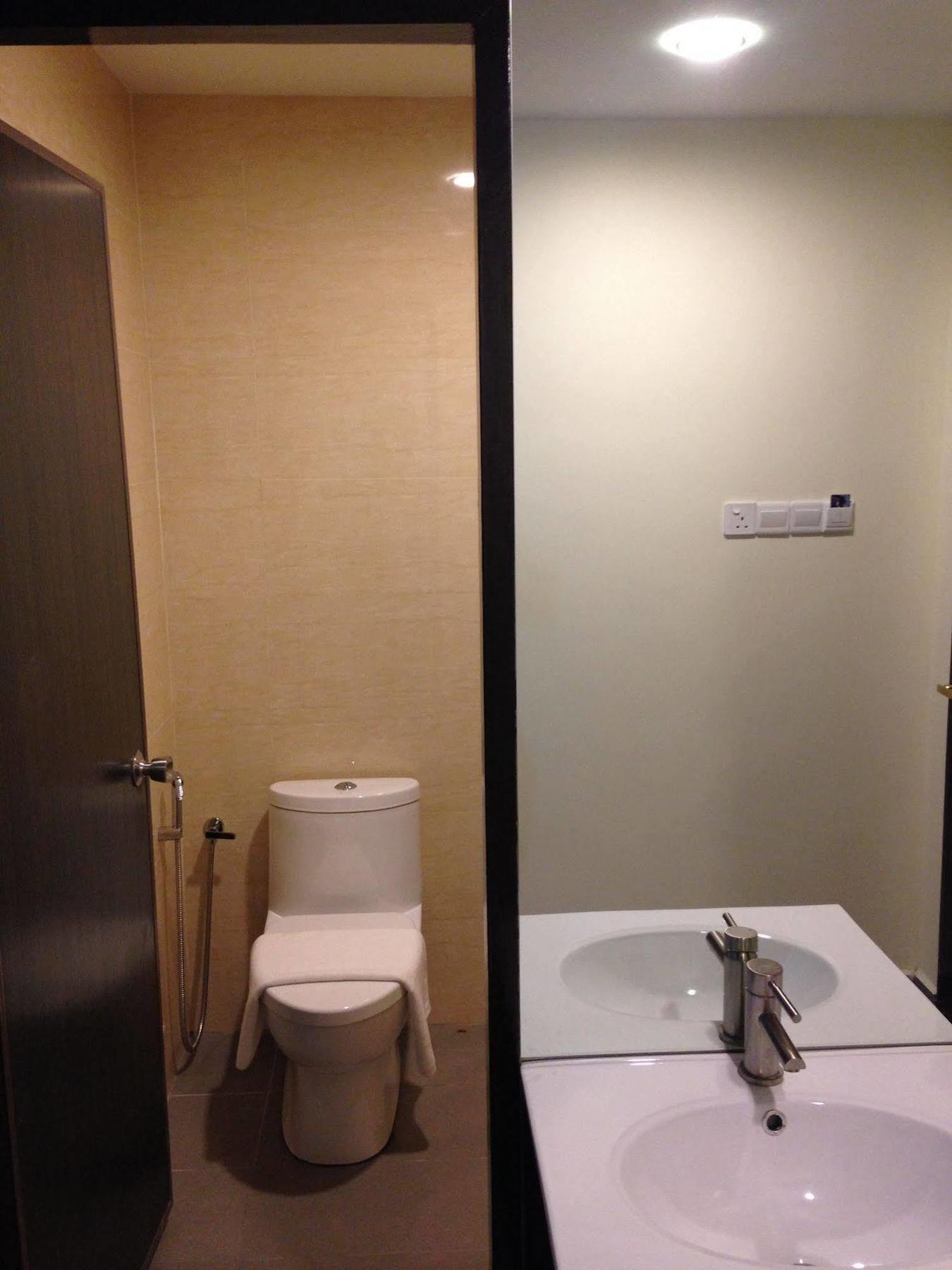 Century Hotel Кота Кинабалу Екстериор снимка